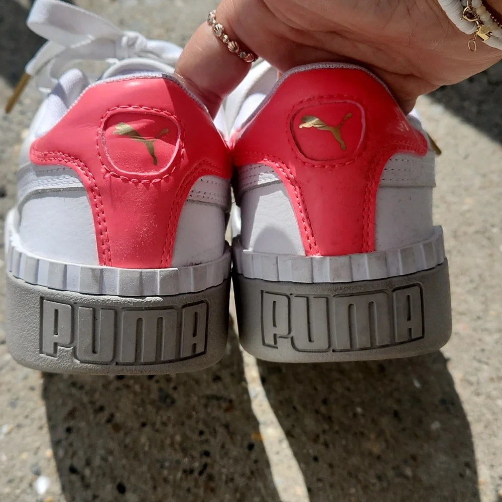 Puma Suede and leather sneakers sz 7 - Picture 2 of 8